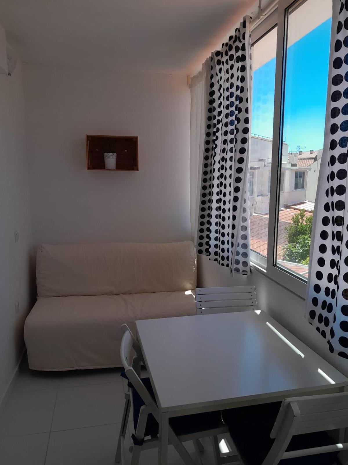 Apartman Iva Novalja Exterior foto